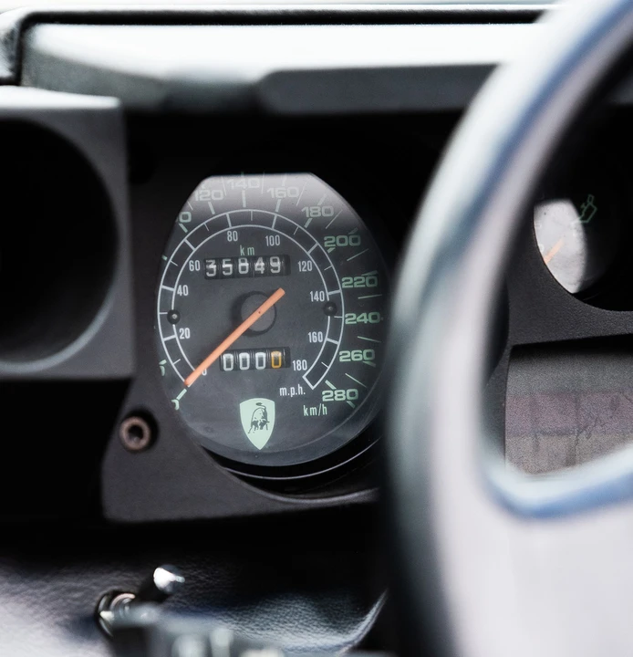 1987 Lamborghini Jalpa - Image 10 of 24