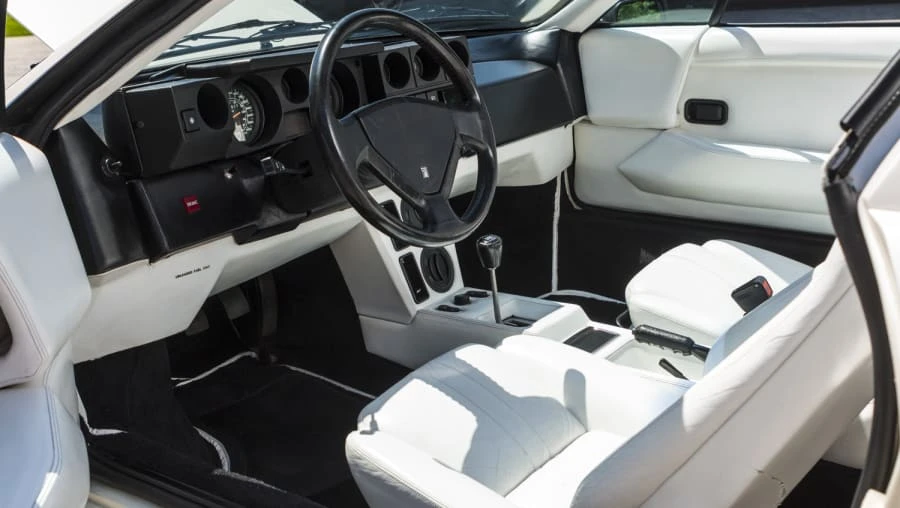 1987 Lamborghini Jalpa - Image 4 of 12