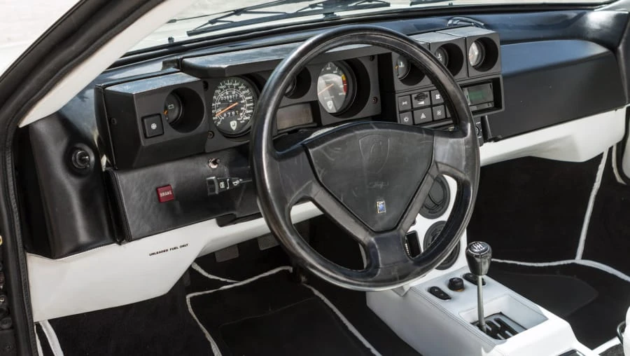 1987 Lamborghini Jalpa - Image 9 of 12