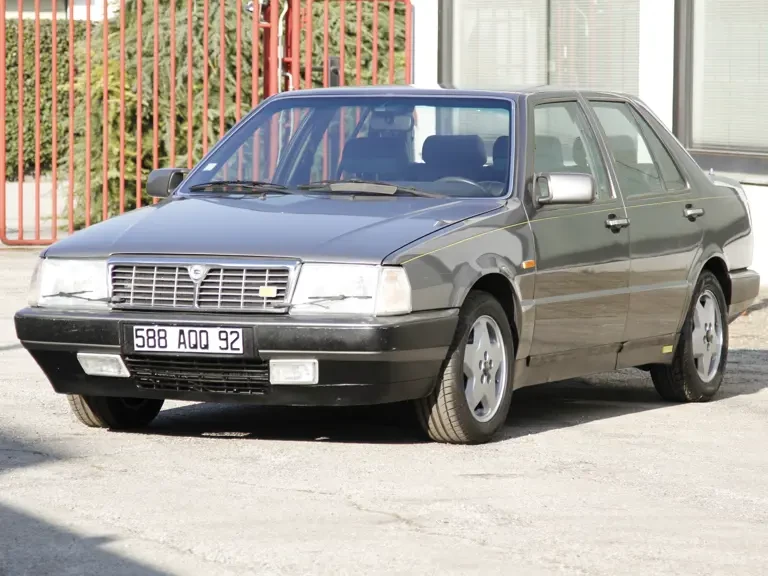 1987 Lancia - Image 14 of 14