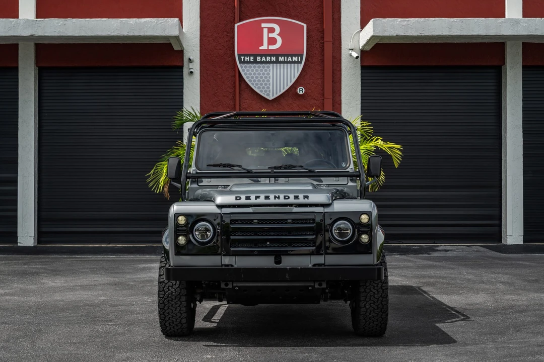 1987 Land Rover Defender 110 - Image 7 of 31
