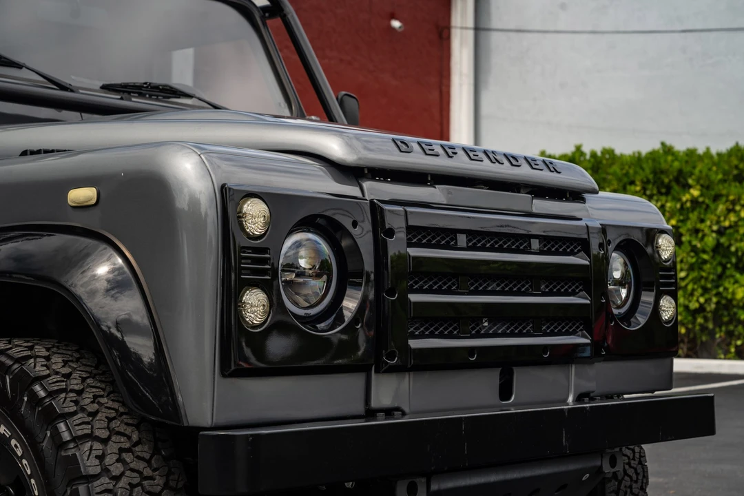 1987 Land Rover Defender 110 - Image 26 of 31