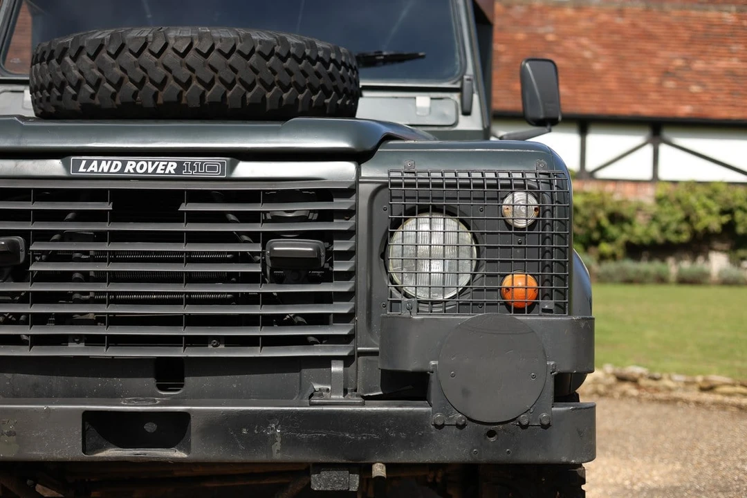 1987 Land Rover Defender 110 - Image 9 of 30