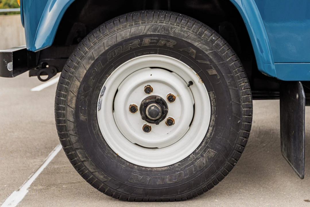 1987 Land Rover Defender 110 - Image 17 of 31