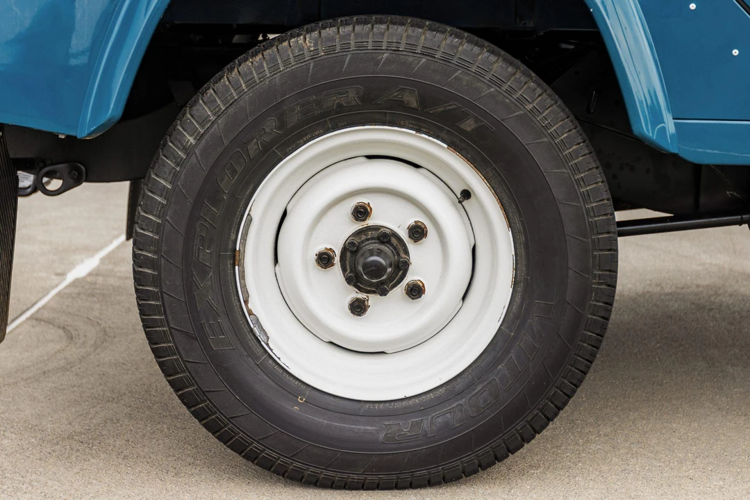 1987 Land Rover Defender 110 - Image 19 of 31