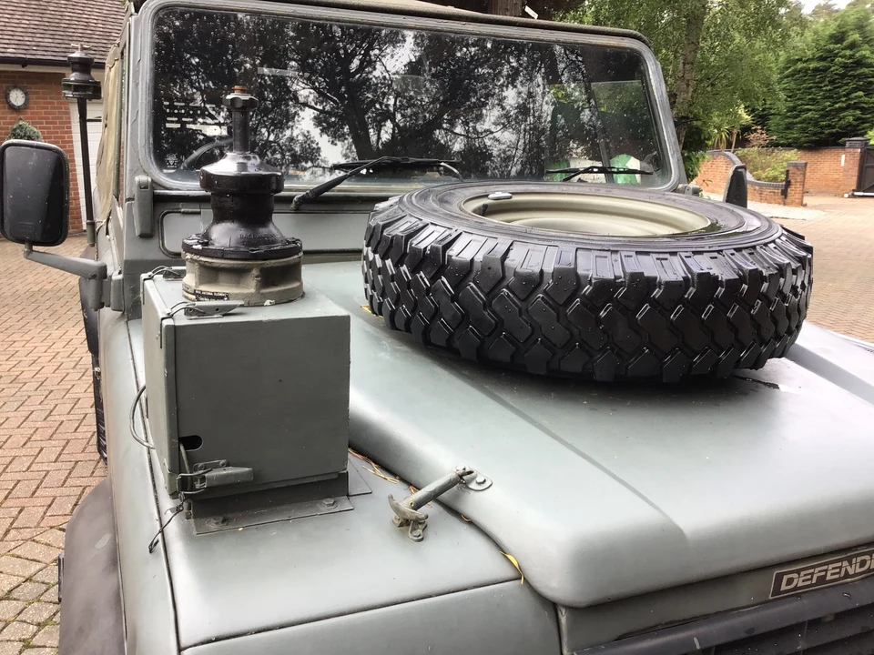 1987 Land Rover Defender 110 - Image 5 of 11