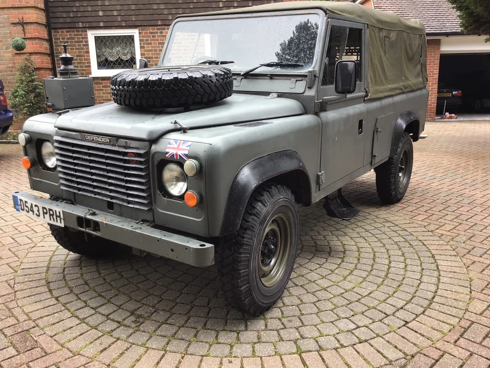 1987 Land Rover Defender 110 - Image 9 of 11