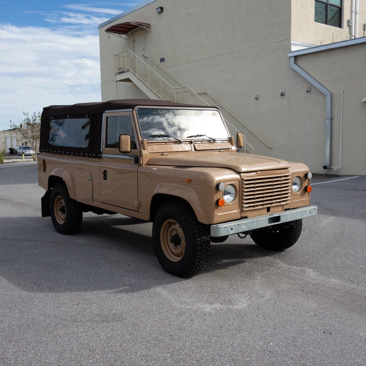 1987 Land Rover Defender 110 - Image 14 of 30