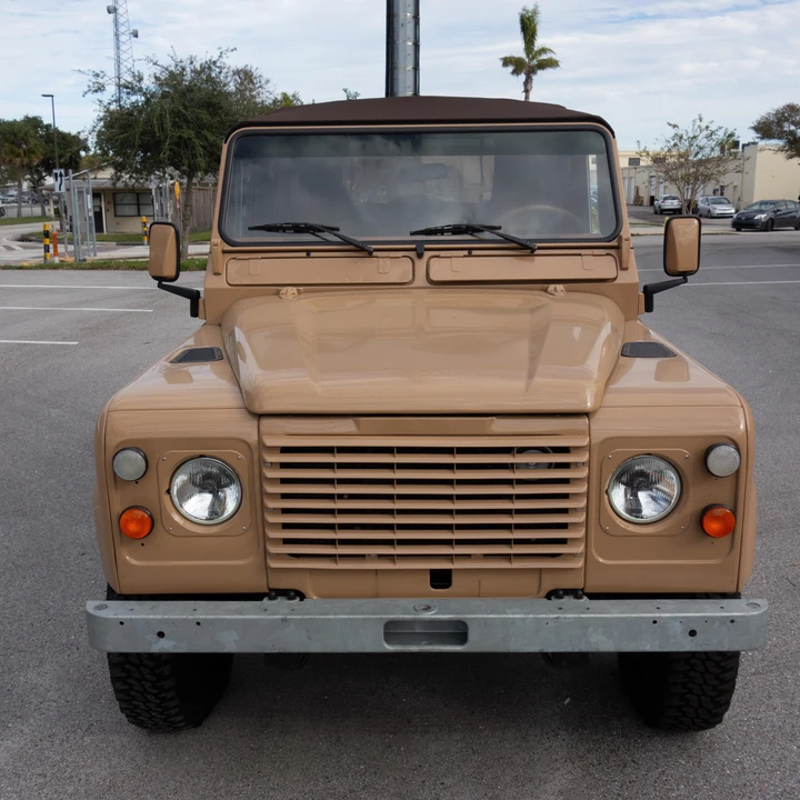 1987 Land Rover Defender 110 - Image 15 of 30