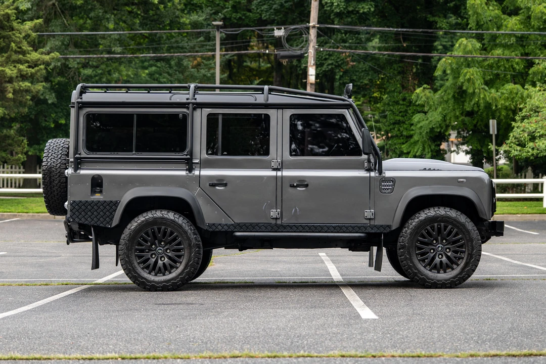 1987 Land Rover Defender 110 - Image 3 of 31