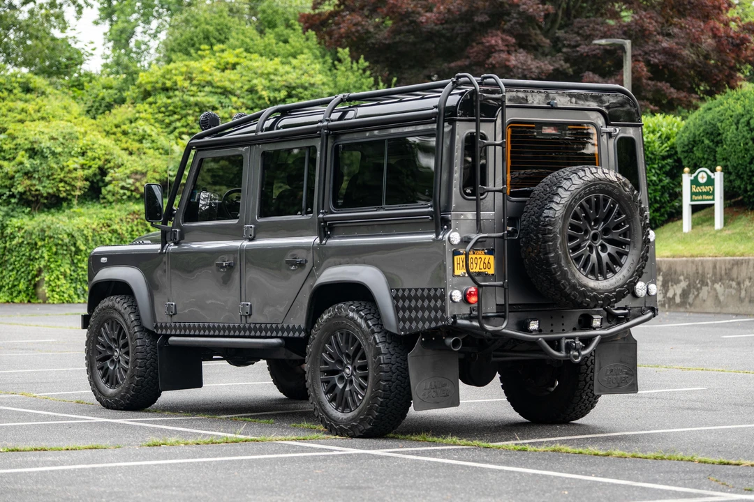 1987 Land Rover Defender 110 - Image 4 of 31