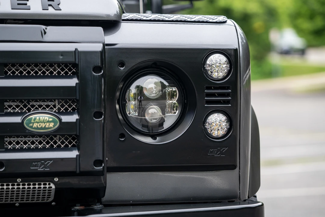 1987 Land Rover Defender 110 - Image 13 of 31