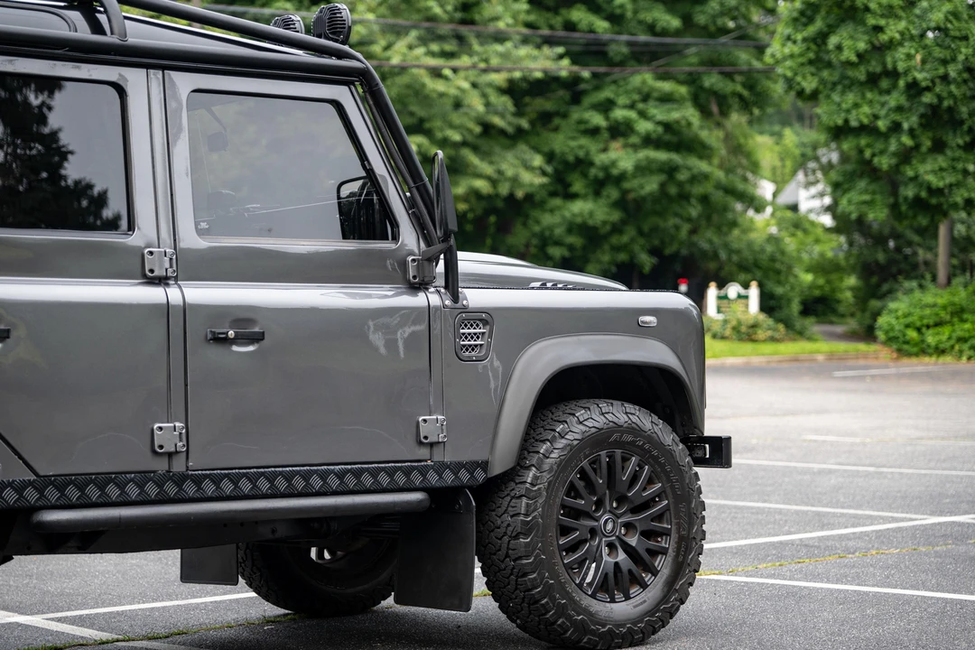 1987 Land Rover Defender 110 - Image 28 of 31