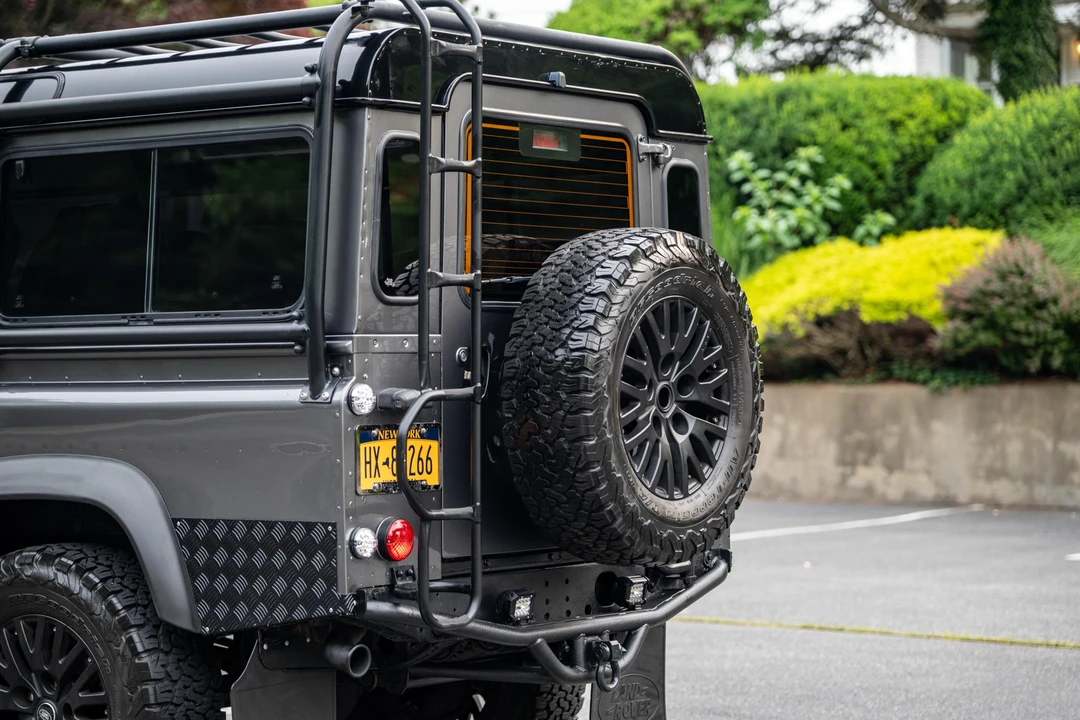 1987 Land Rover Defender 110 - Image 31 of 31