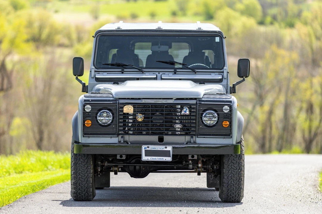 1987 Land Rover Defender 110 - Image 6 of 31