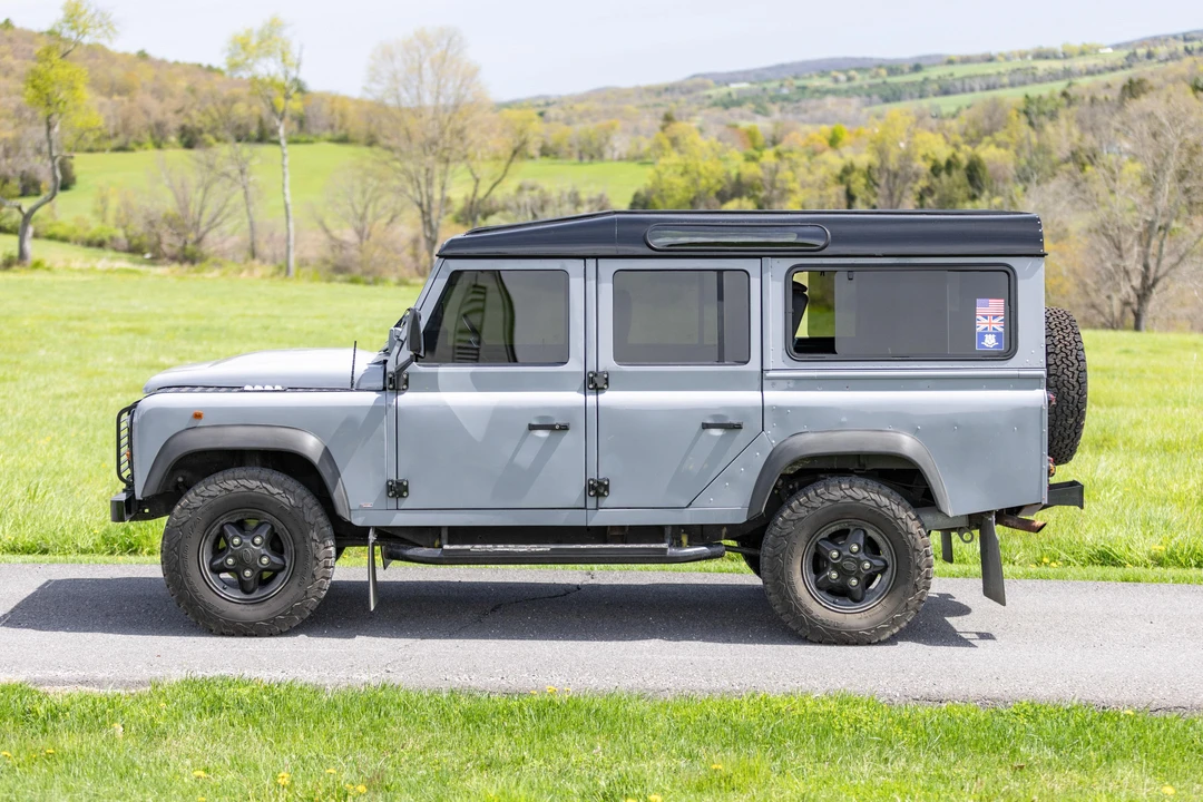1987 Land Rover Defender 110 - Image 9 of 31