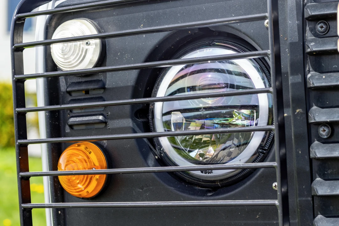 1987 Land Rover Defender 110 - Image 16 of 31