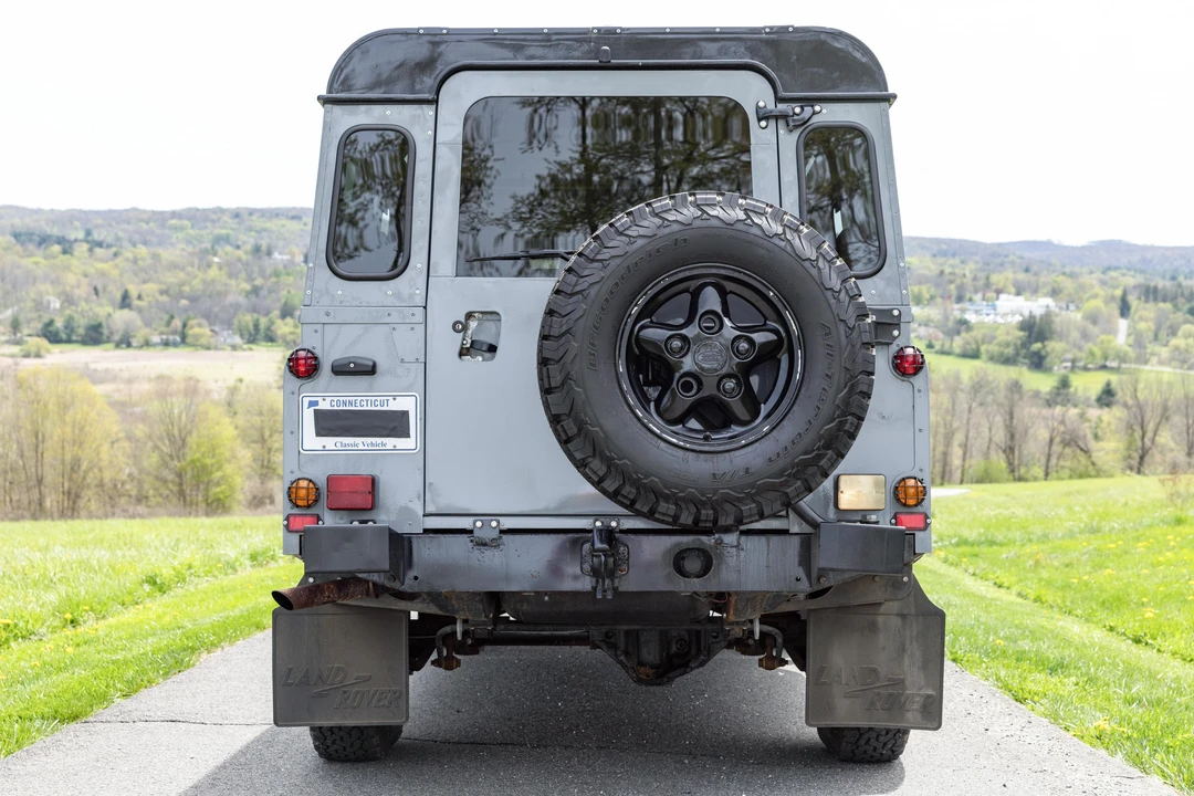 1987 Land Rover Defender 110 - Image 5 of 31