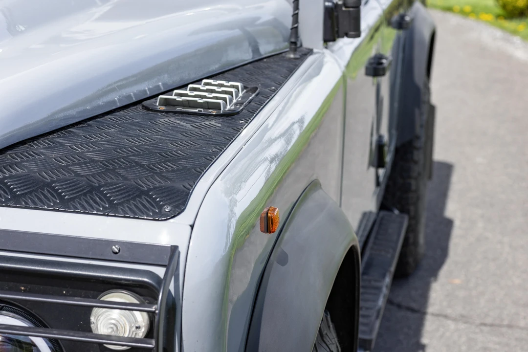 1987 Land Rover Defender 110 - Image 25 of 31