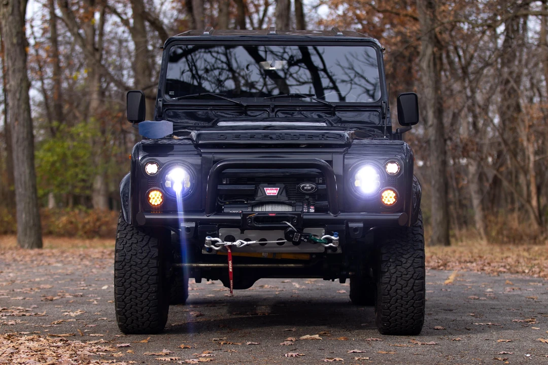1987 Land Rover Defender 110 - Image 7 of 31