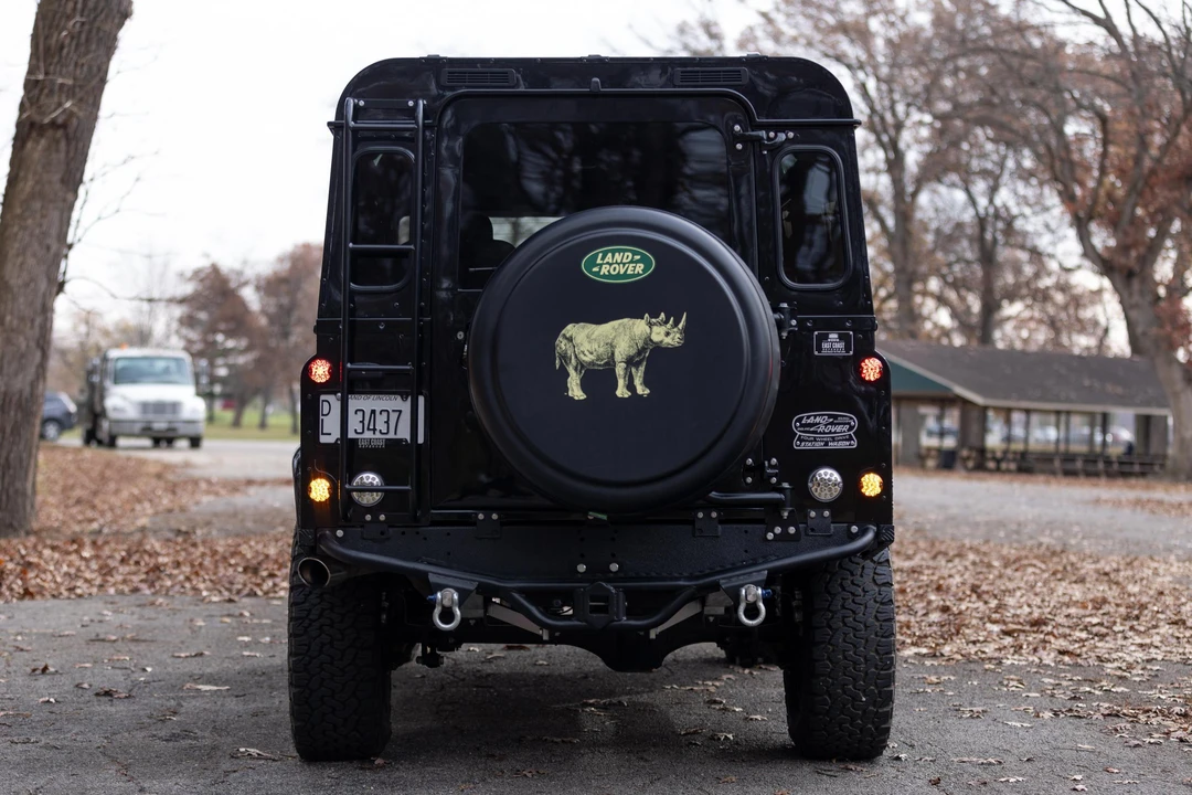1987 Land Rover Defender 110 - Image 5 of 31