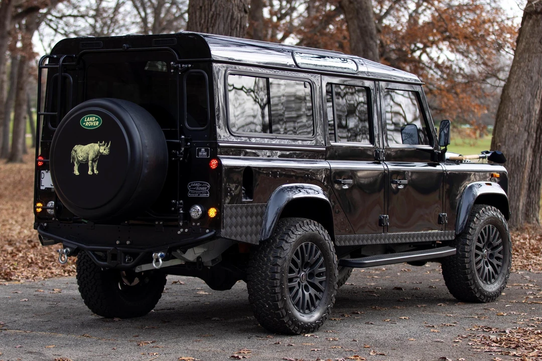 1987 Land Rover Defender 110 - Image 4 of 31