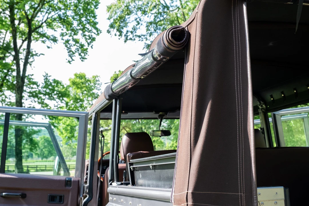 1987 Land Rover Defender 110 - Image 28 of 31