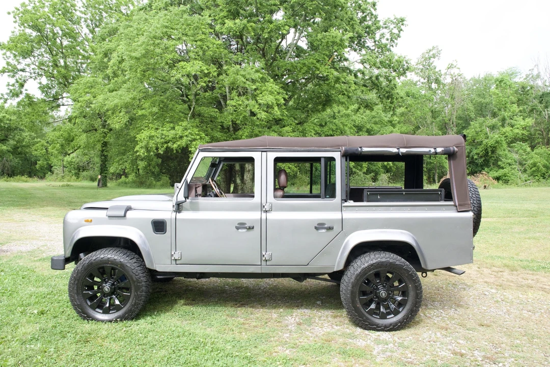 1987 Land Rover Defender 110 - Image 13 of 31