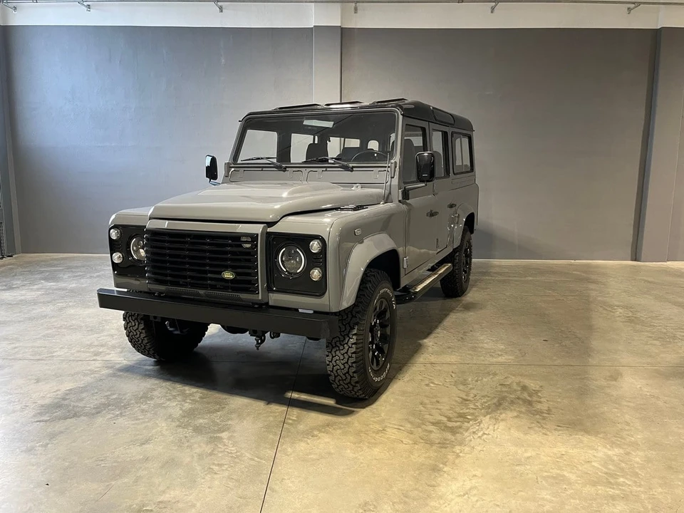 1987 Land Rover Defender 110 - Image 12 of 30