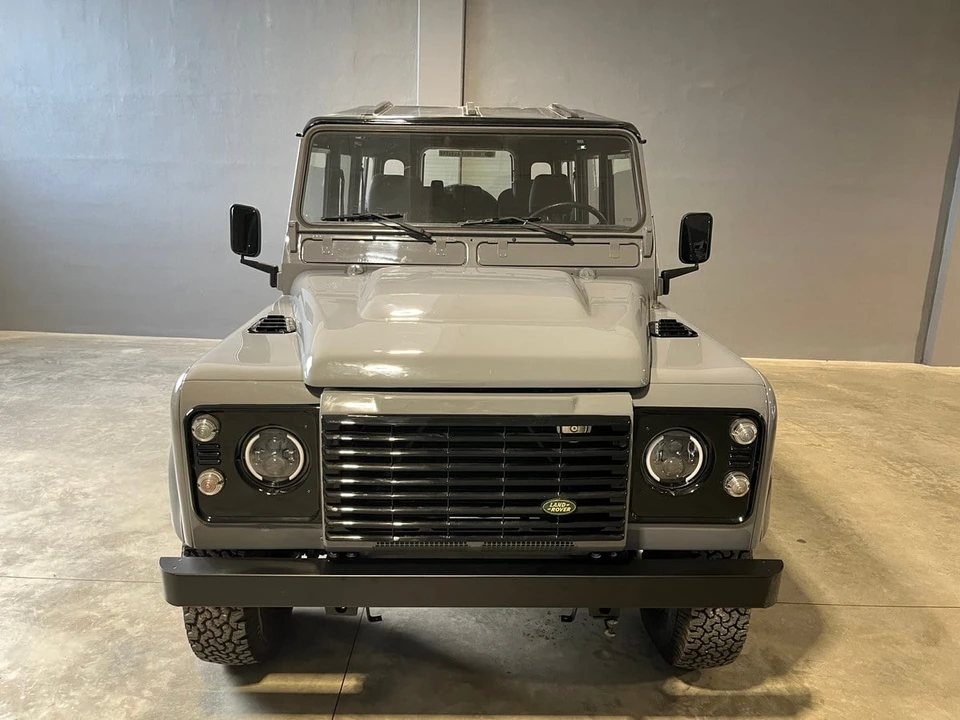 1987 Land Rover Defender 110 - Image 21 of 30