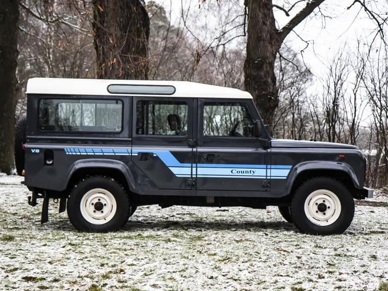 1987 Land Rover Defender 110 - Image 6 of 31