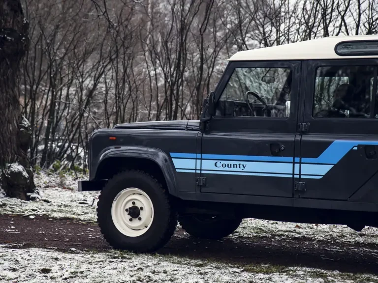 1987 Land Rover Defender 110 - Image 18 of 31
