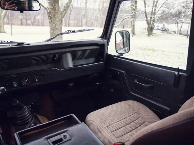 1987 Land Rover Defender 110 - Image 13 of 31