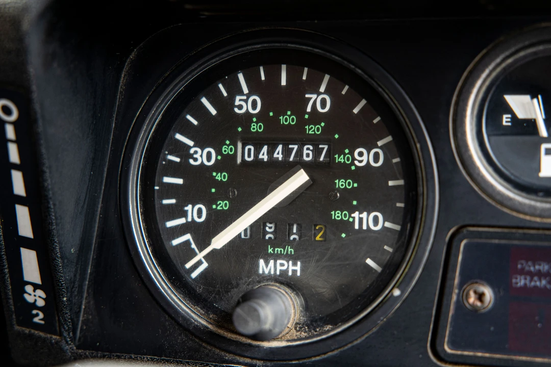 1987 Land Rover Defender 110 - Image 4 of 16