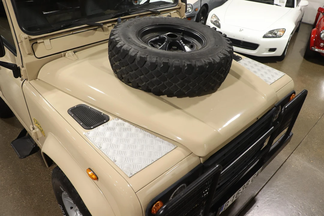 1987 Land Rover Defender 90 - Image 19 of 31