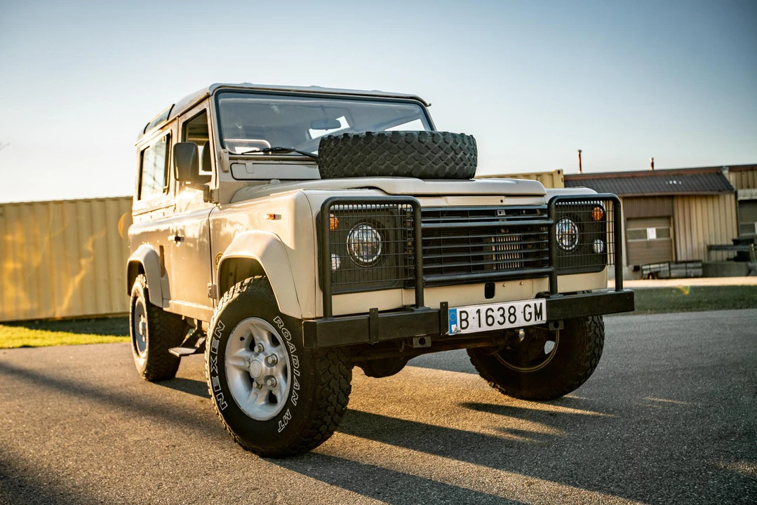 1987 Land Rover Defender 90 - Image 17 of 31
