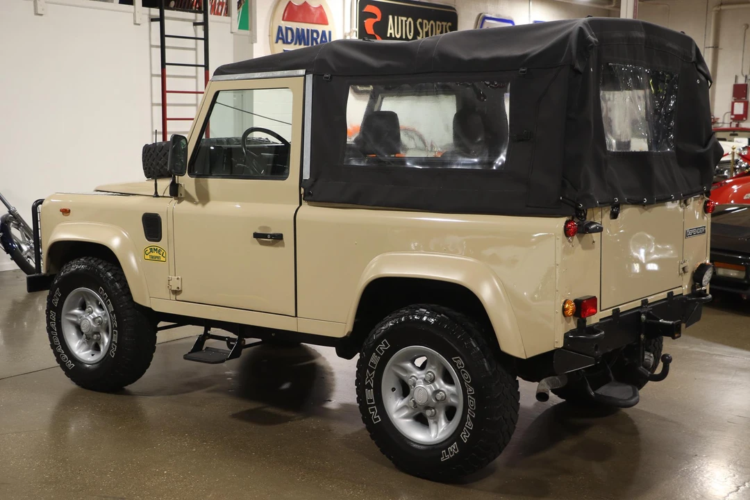 1987 Land Rover Defender 90 - Image 8 of 31