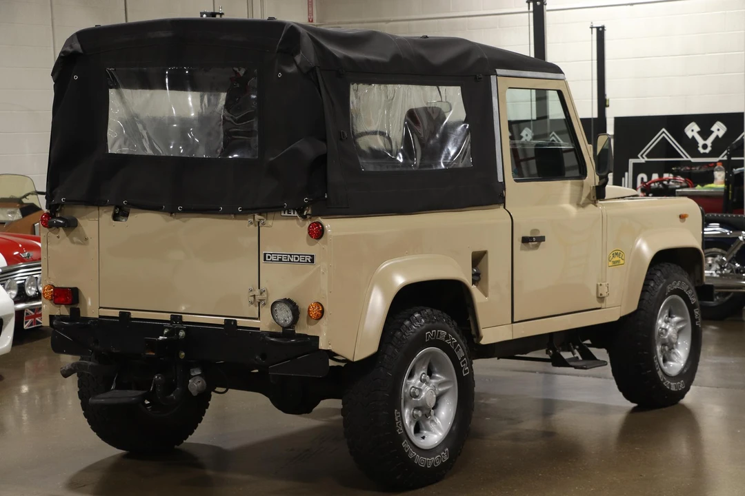 1987 Land Rover Defender 90 - Image 11 of 31