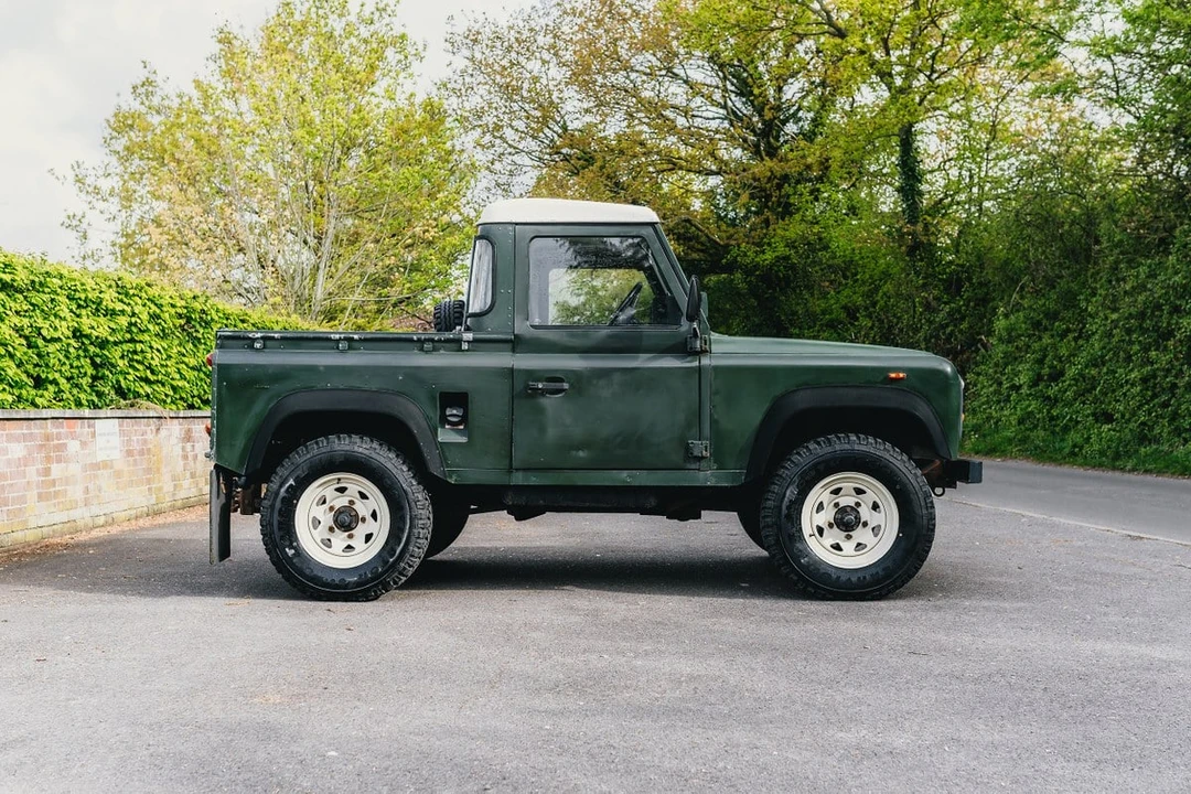 1987 Land Rover Defender 90 - Image 8 of 30