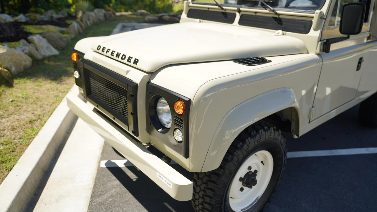 1987 Land Rover Defender - Image 11 of 12