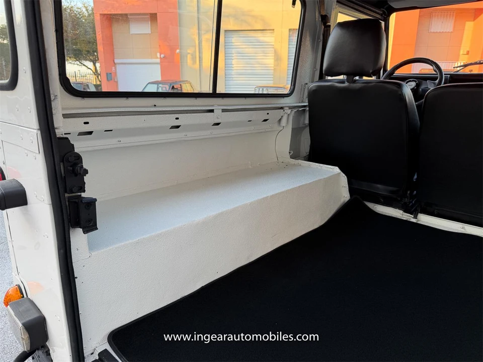 1987 Land Rover Defender - Image 25 of 31