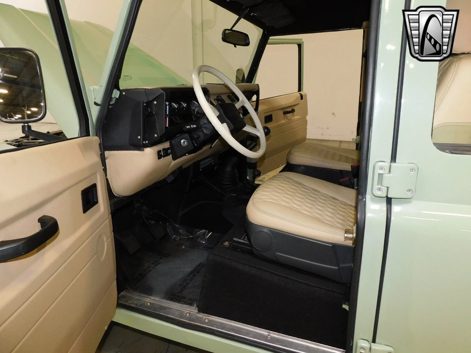 1987 Land Rover Defender - Image 8 of 12