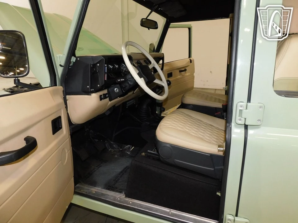 1987 Land Rover Defender - Image 8 of 21