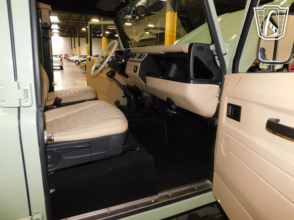 1987 Land Rover Defender - Image 9 of 21