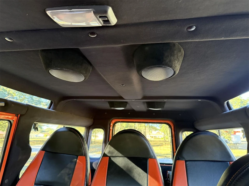 1987 Land Rover Defender 110 - Image 4 of 4