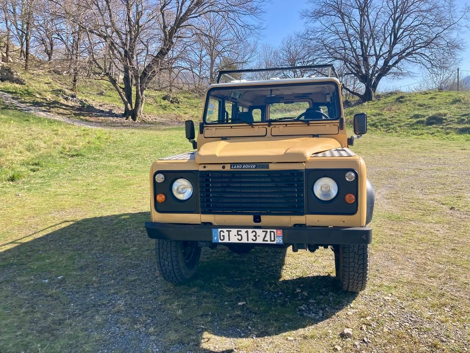 1987 Land Rover Defender 110 - Image 7 of 30