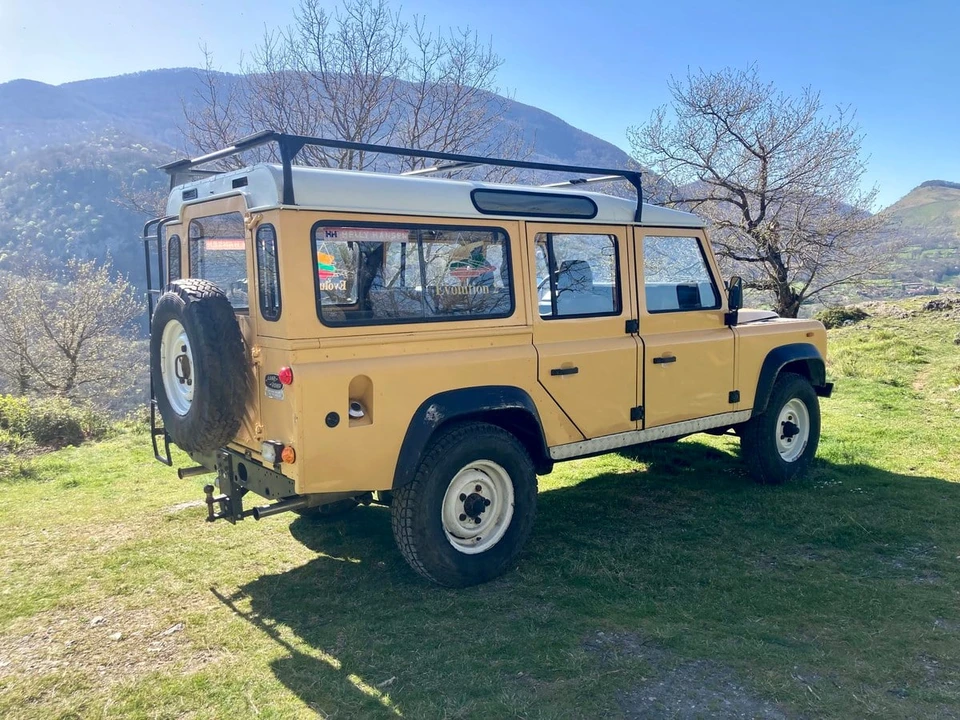 1987 Land Rover Defender 110 - Image 13 of 30