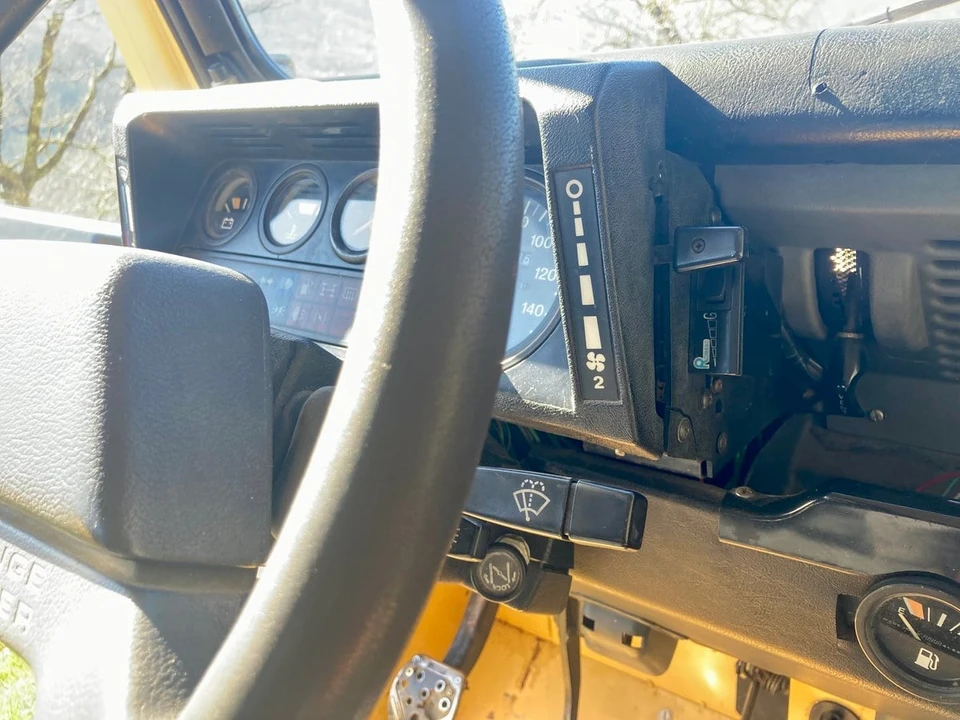 1987 Land Rover Defender 110 - Image 20 of 30