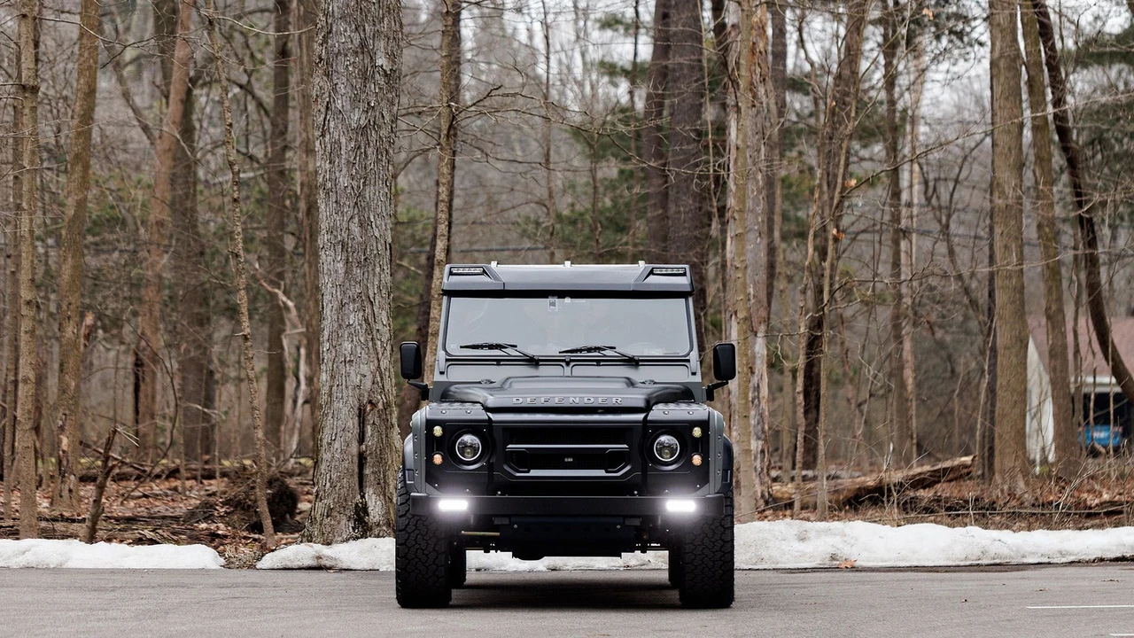1987 Land Rover Defender 110 - Image 8 of 31