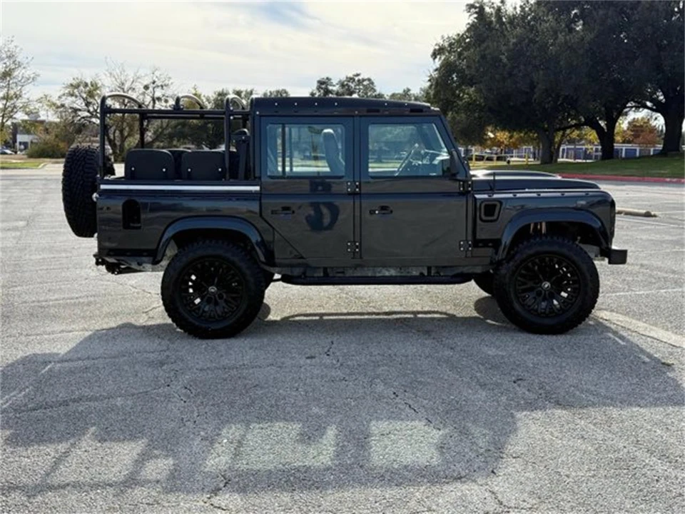1987 Land Rover Defender 110 - Image 18 of 31